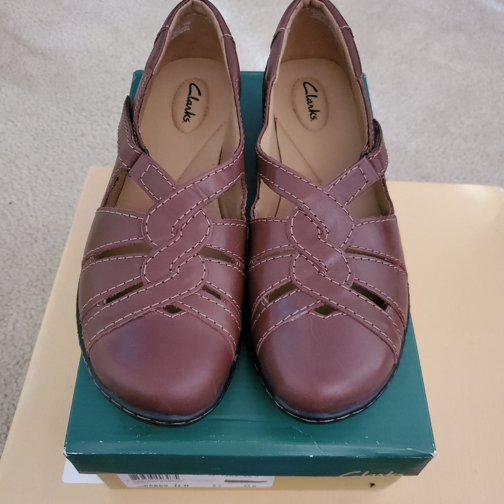 Woman's Clark's shoes
